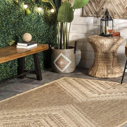 Natural Boho Chevron Area Rug - Beige and Tan Geometric Pattern