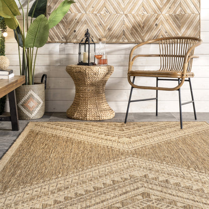 Natural Boho Chevron Area Rug - Beige and Tan Geometric Pattern