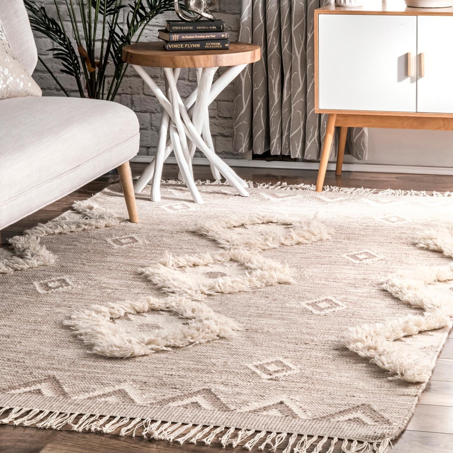 Boho Shag Diamond Fringe Rug - Beige Textured Design