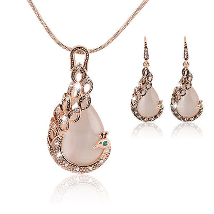 Exquisite Peacock Jewelry Set